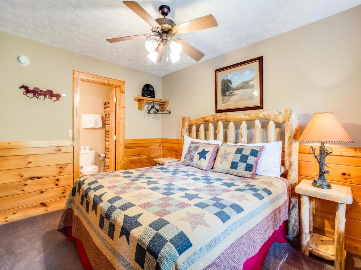 Saddle Ridge Βίλα Gatlinburg Εξωτερικό φωτογραφία